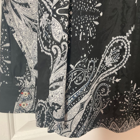 Talbots Black and White Button Down - Picture 7 of 10